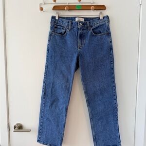 Abercrombie & Fitch 90s Straight Mid rise Jean 28 xs
